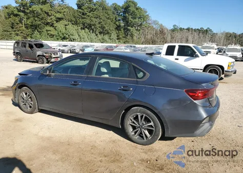 2023 Kia Forte Lx z USA, uszkodzony, nr VIN 3KPF24AD2PE542893